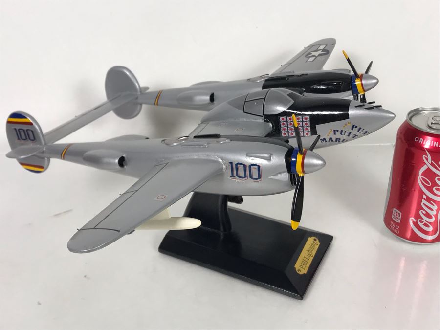 P38J Lightning Model Airplane Heritage Mint 17W X 14D X 8H [Photo 3]