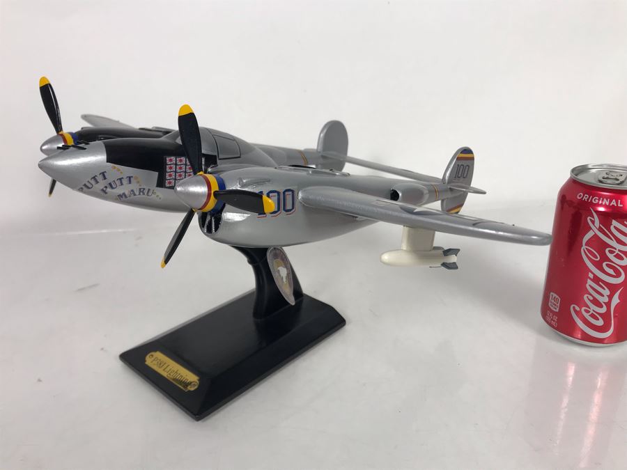 P38J Lightning Model Airplane Heritage Mint 17W X 14D X 8H [Photo 4]