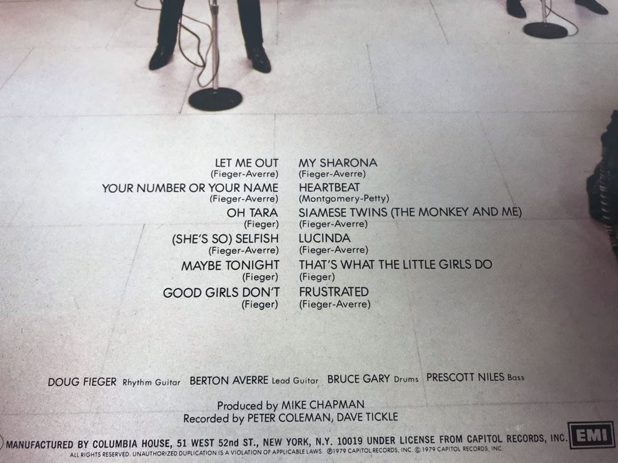 (6) Vinyl Records: Pet Shop Boys, Foreigner, Men At Work, The Knack, Styx And 25 Rock Revival Greats [Photo 13]