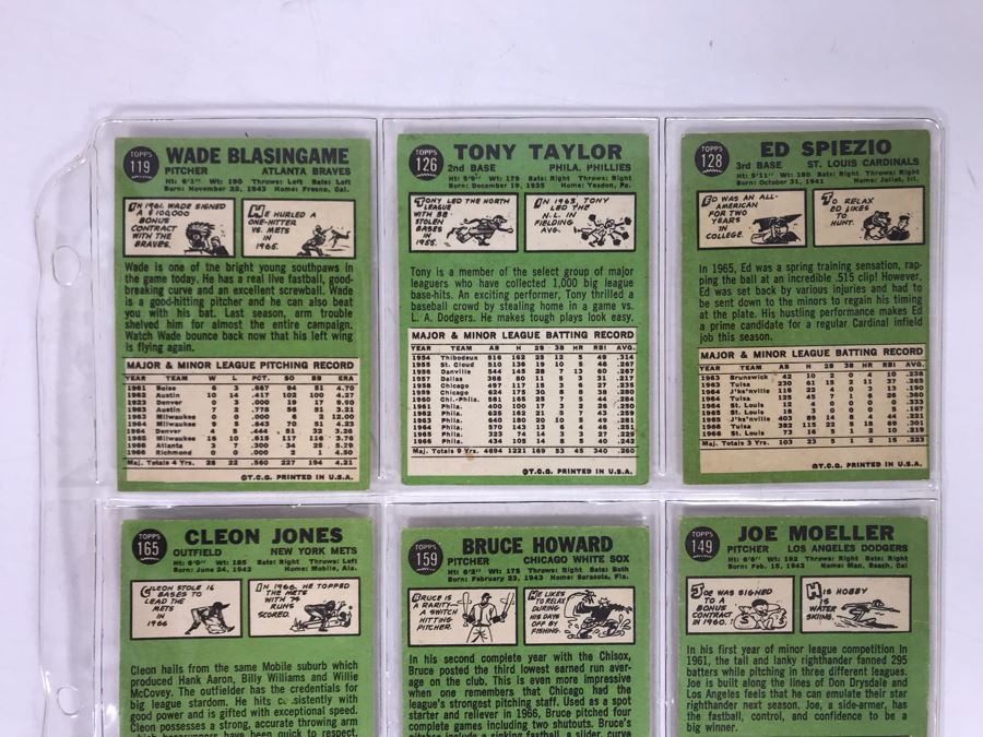 Vintage 1960s Baseball Cards - 9 Total With Plastic Card Sleeve [Photo 6]