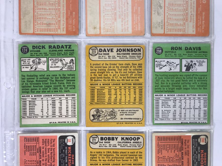 Vintage 1960s Baseball Cards - 9 Total With Plastic Card Sleeve [Photo 7]