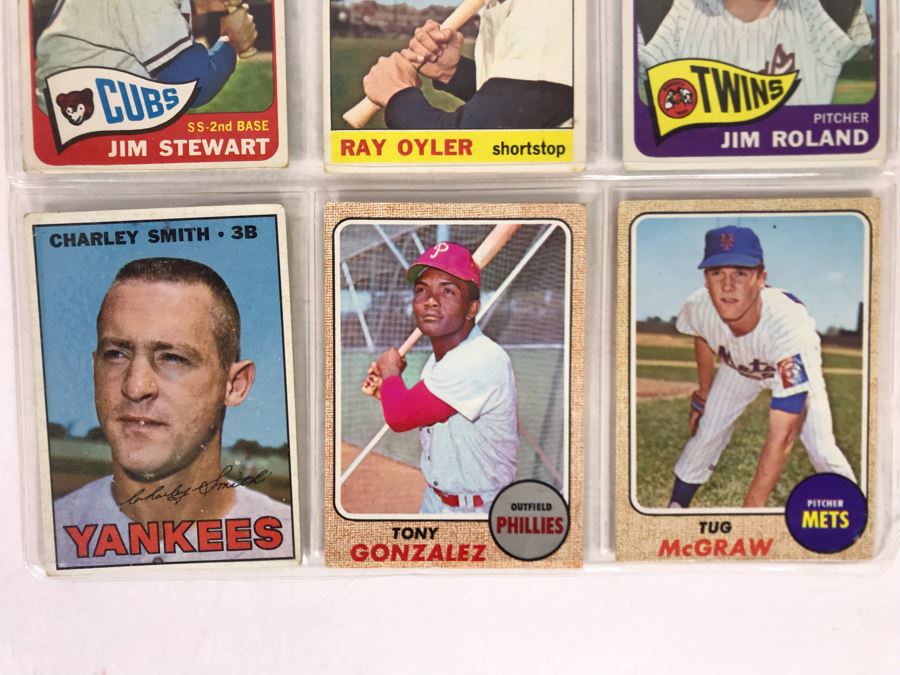 Vintage 1960s Baseball Cards - 9 Total With Plastic Card Sleeve [Photo 4]