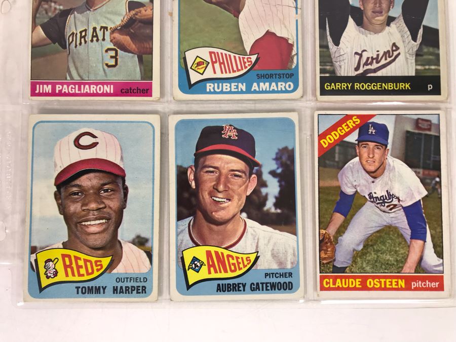 Vintage 1960s Baseball Cards - 9 Total With Plastic Card Sleeve [Photo 4]