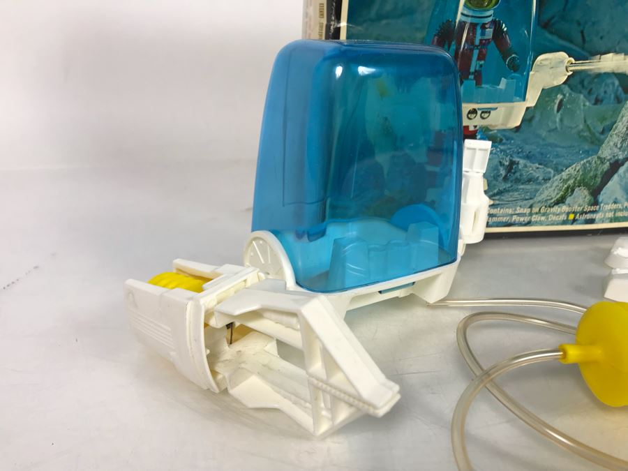 Opened Box Vintage 1969 Mattel Major Matt Mason Man In Space Power Suit [Photo 4]