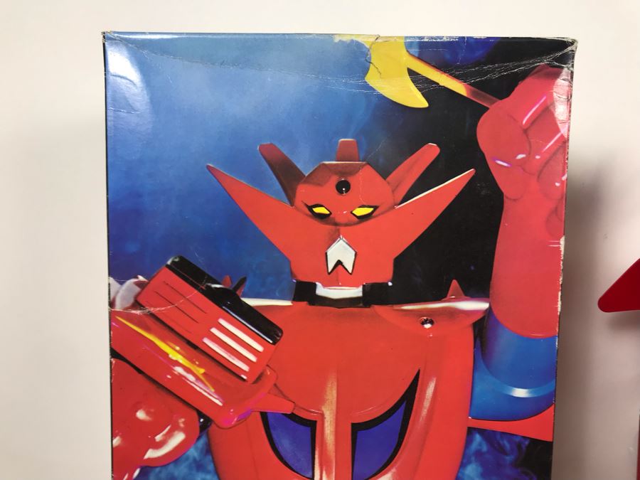 Vintage 1976 Like New With Box Mattel Shogun Warriors Dragun 23.5' Tall No. 9858 - See Photos For Damage To Wristband Of Star Shooter That Straps Onto Arm [Photo 14]