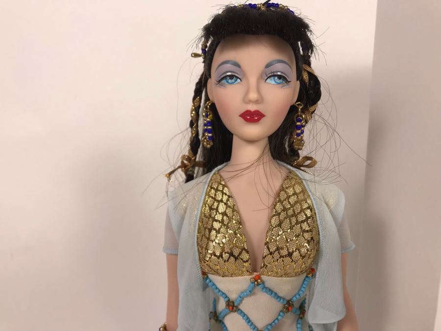 New 1998 Mel Odom - The Gene Marshall Collection Doll 'Daughter Of The Nile' 15.5H [Photo 2]