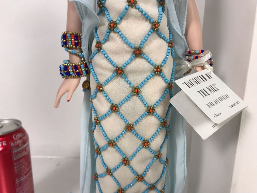 New 1998 Mel Odom - The Gene Marshall Collection Doll 'Daughter Of The Nile' 15.5H [Photo 3]