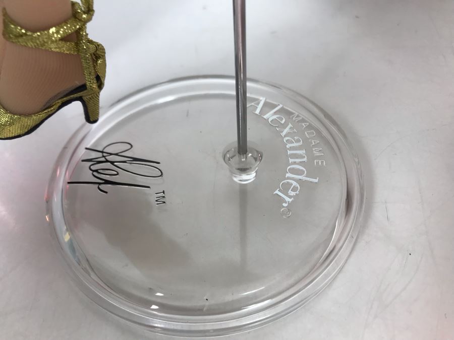 Madame Alexander Limited Edition 2001 'Alex On The Town' Doll With Box Limited To 525 16H [Photo 7]