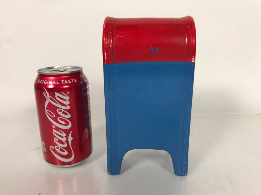 Vintage U.S. Mail Piggy Bank Made In Japan 7H X 4W [Photo 5]