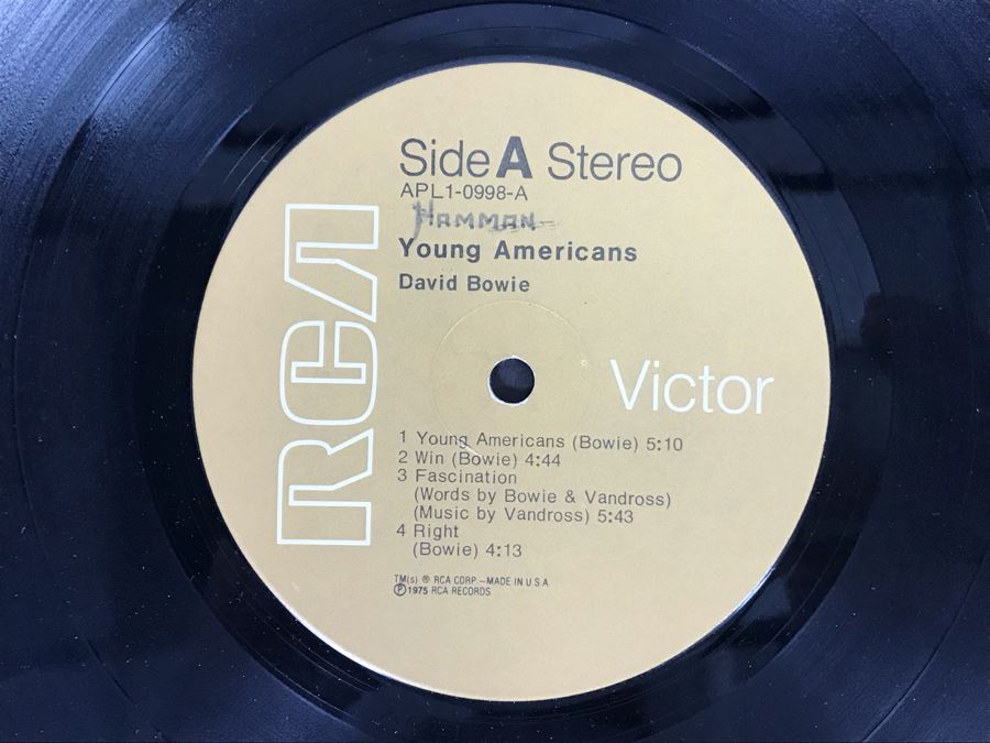 Vintage 1975 David Bowie Young Americans Vinyl Record APL1-0998 [Photo 5]