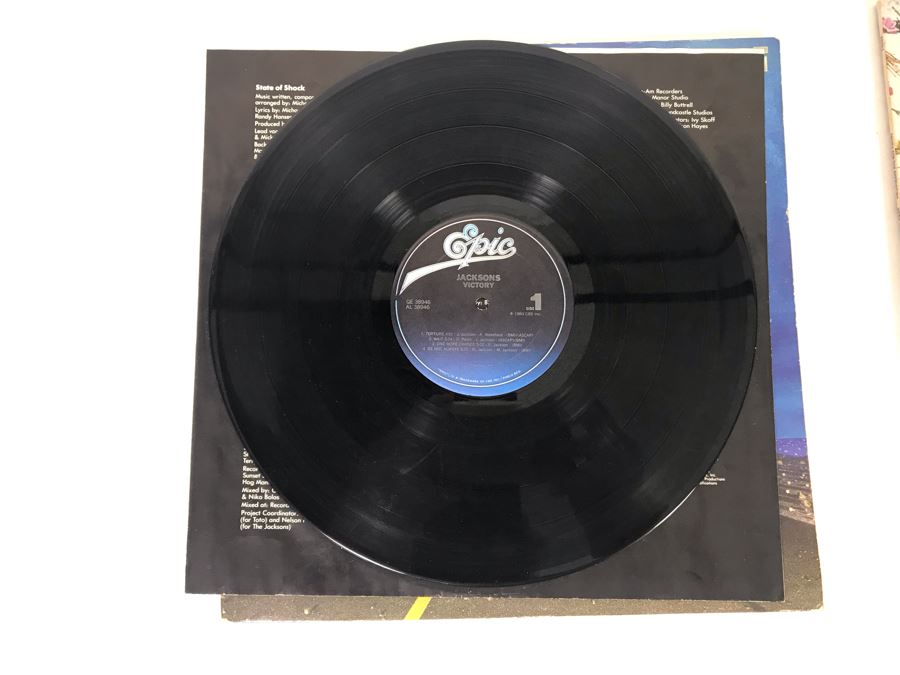 Vinyl Records: Prince And The Revolution Purple Rain And Jackson 5 Victory [Photo 16]