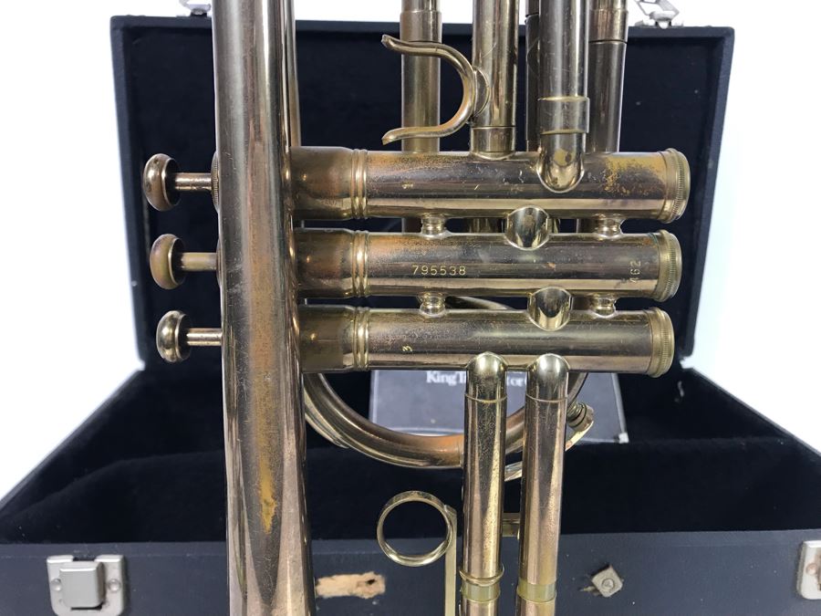 King Trumpet Model No 603 With Case [Photo 7]