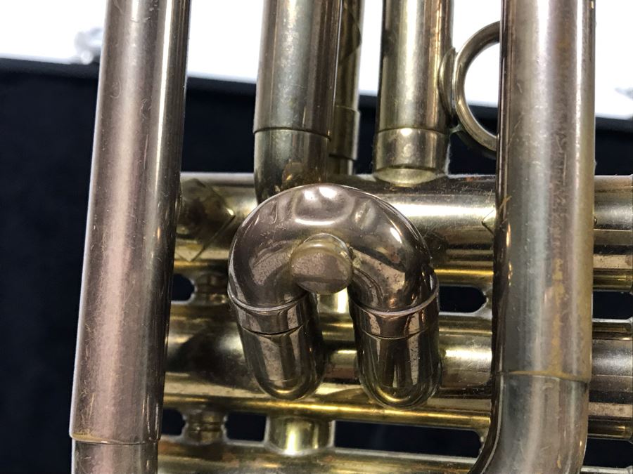 King Trumpet Model No 603 With Case [Photo 3]