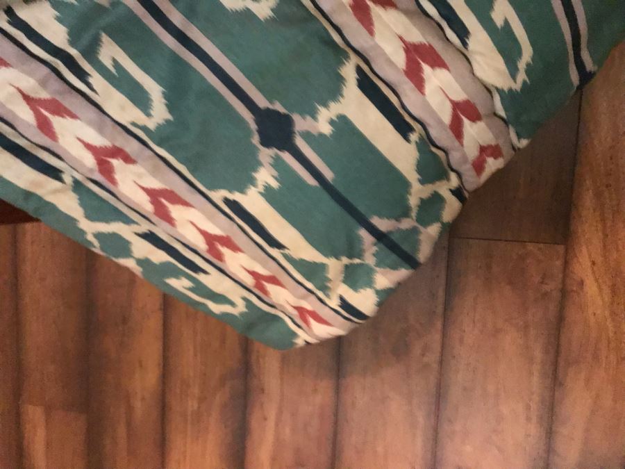 Wooden Daybed With Bedding - Comes With (2) Twin Mattresses 80W X 42D X 42H [Photo 10]