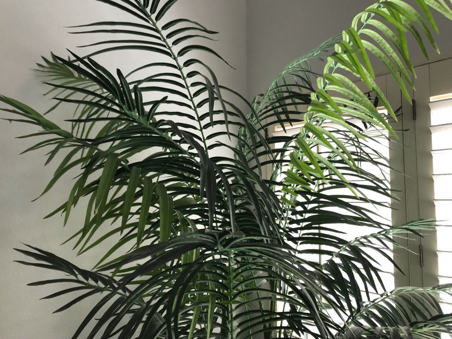 Large Faux Indoor Palm Tree With Light 84H [Photo 5]