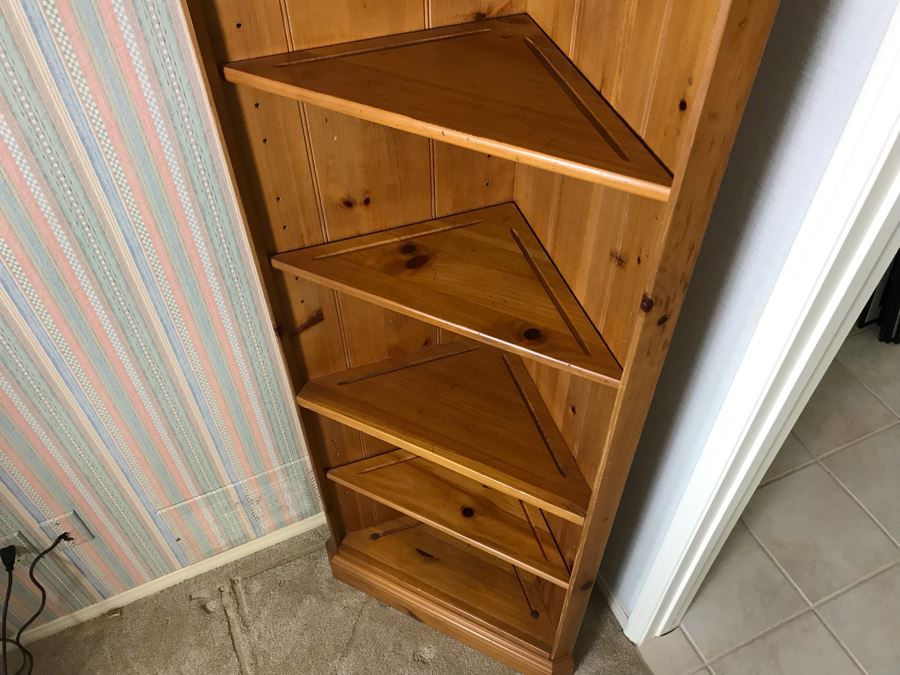 JUST ADDED - Ethan Allen Corner Bookshelf Display Cabinet 27W X 16D X 78H [Photo 5]