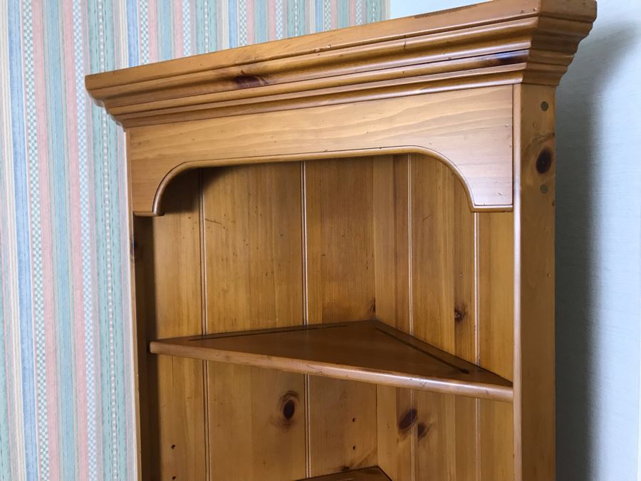 JUST ADDED - Ethan Allen Corner Bookshelf Display Cabinet 27W X 16D X 78H [Photo 4]