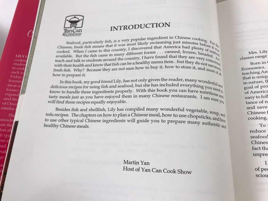 1991 Signed First Edition Cookbook - Lily Loh's Chinese Seafood & Vegetables [Photo 8]