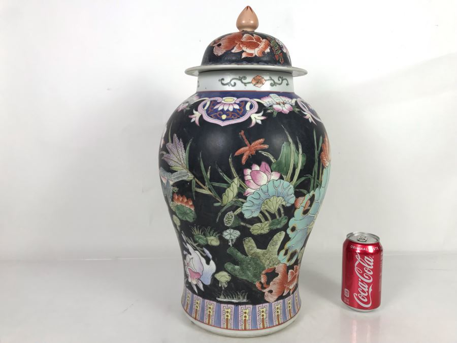 Large Chinese Lidded Porcelain Jar Made In Hong Kong 20H X 12W [Photo 16]