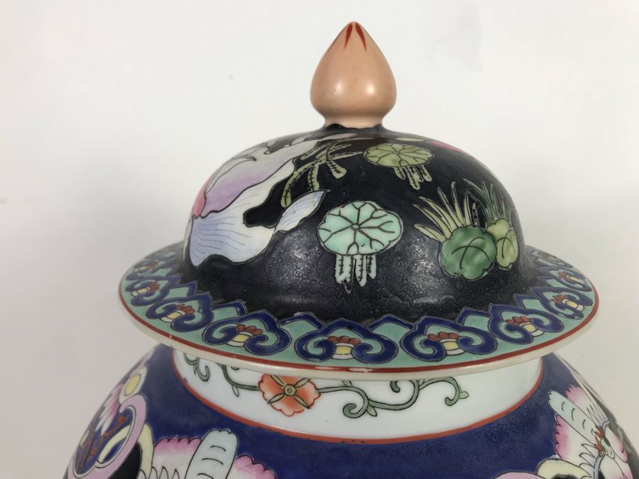 Large Chinese Lidded Porcelain Jar Made In Hong Kong 20H X 12W [Photo 8]