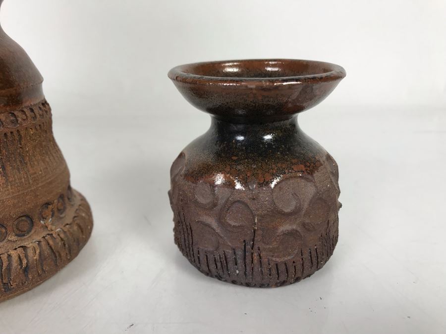 (3) Pieces Of Signed Joan Thorburn Art Pottery Candle Holders With Large Spicy Apple Botanical Candle 5H-3H [Photo 6]