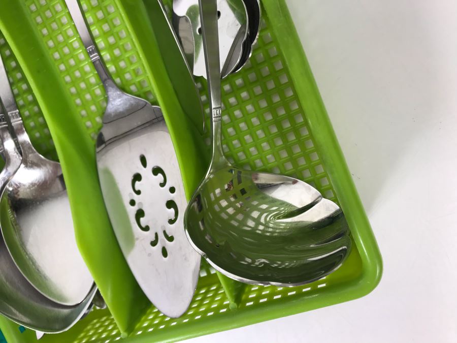 Apx Service For 8 Oneida Community Stainless Steel Flatware Set Including Serving Pieces [Photo 8]