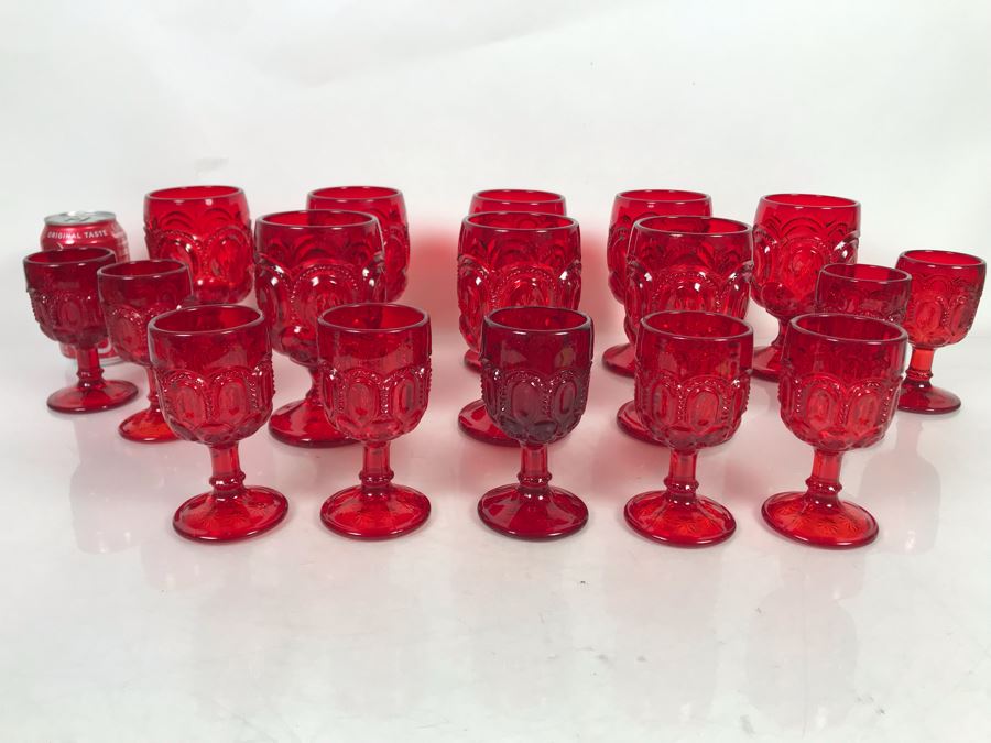 (17) Red Glasses Stemware 6H And 4.5H [Photo 3]