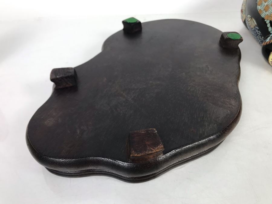 Large Chinese Porcelain Cat Sculpture Figurine With Custom Wooden Stand 14W X 8D X 7.5H [Photo 10]