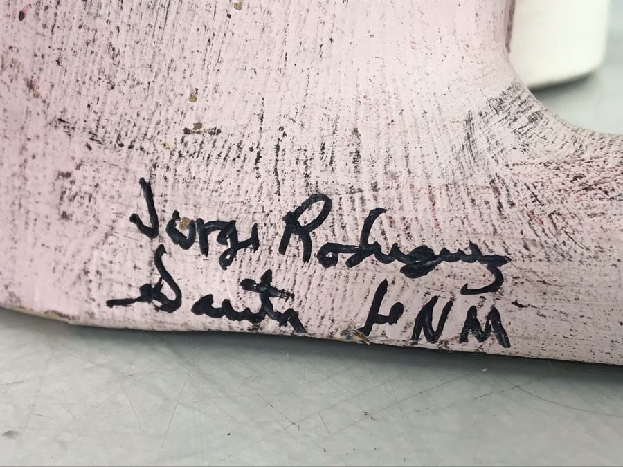 Signed Jorge Rodriguez Santa Fe, New Mexico Coyote Wood Sculpture 9W X 8D X 24H [Photo 3]