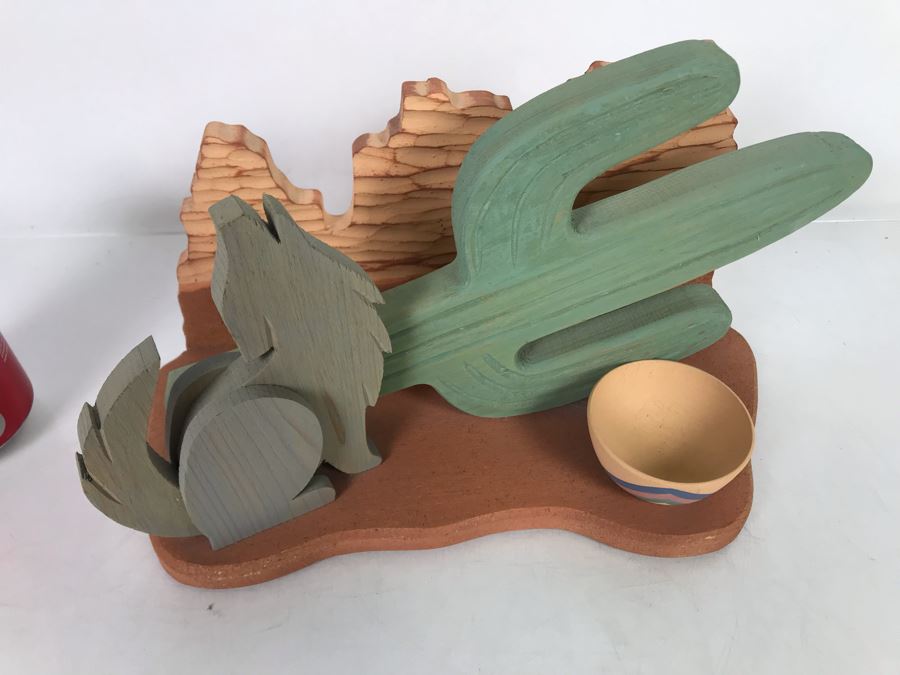 Vintage 1990 Reena Sullivan Desert Coyote Wooden Sculpture Salt Lake City, Utah 11W X 6D X 6.5H [Photo 3]