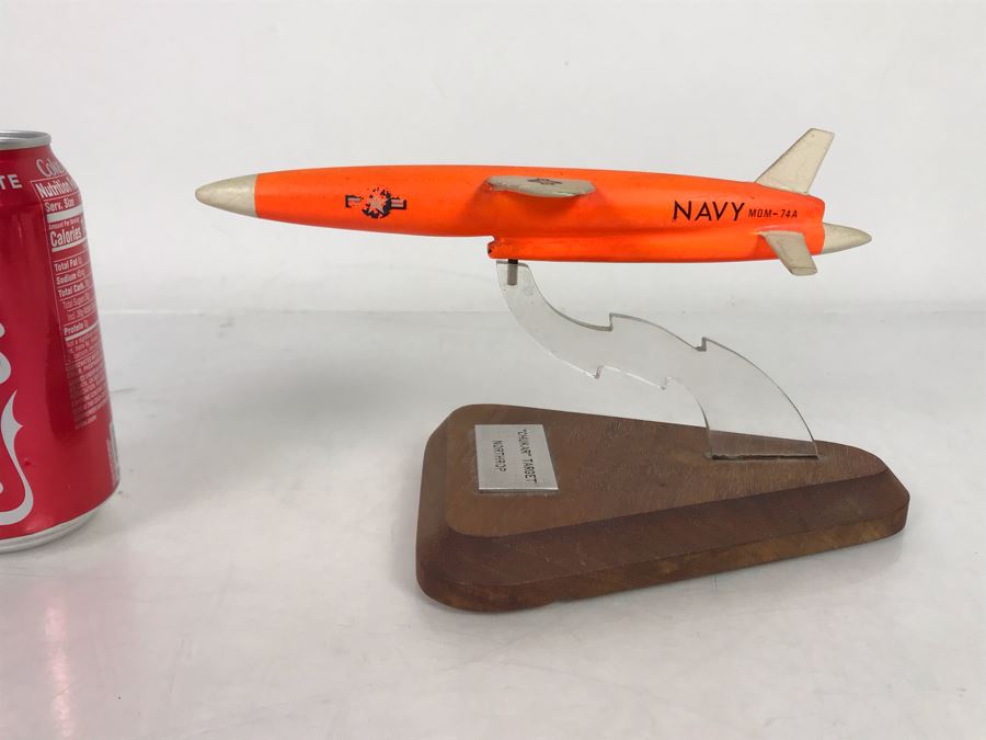 Desktop Model From Northrop Of The 'Chukar' Target - Aerial Target Drone - First Flight 1965 9W X 5D X 5H [Photo 6]