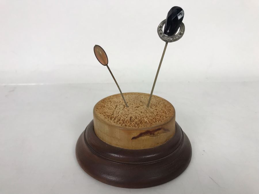 Vintage Wooden Hairpin Holder 4R With (2) Vintage Hat Pins [Photo 2]