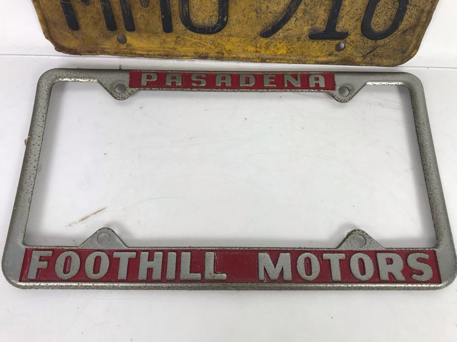 Vintage 1958 Yellow California License Plate With Pasadena Foothill Motors License Plate Frame [Photo 6]