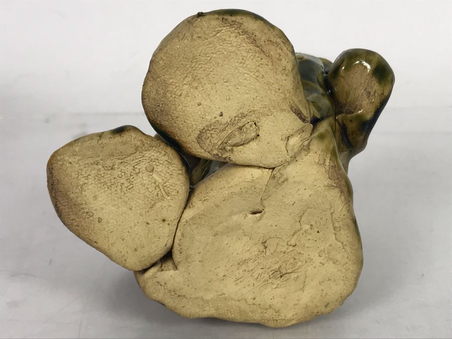 Signed Art Pottery Frog Sculpture 4.5W X 4D X 3H [Photo 10]