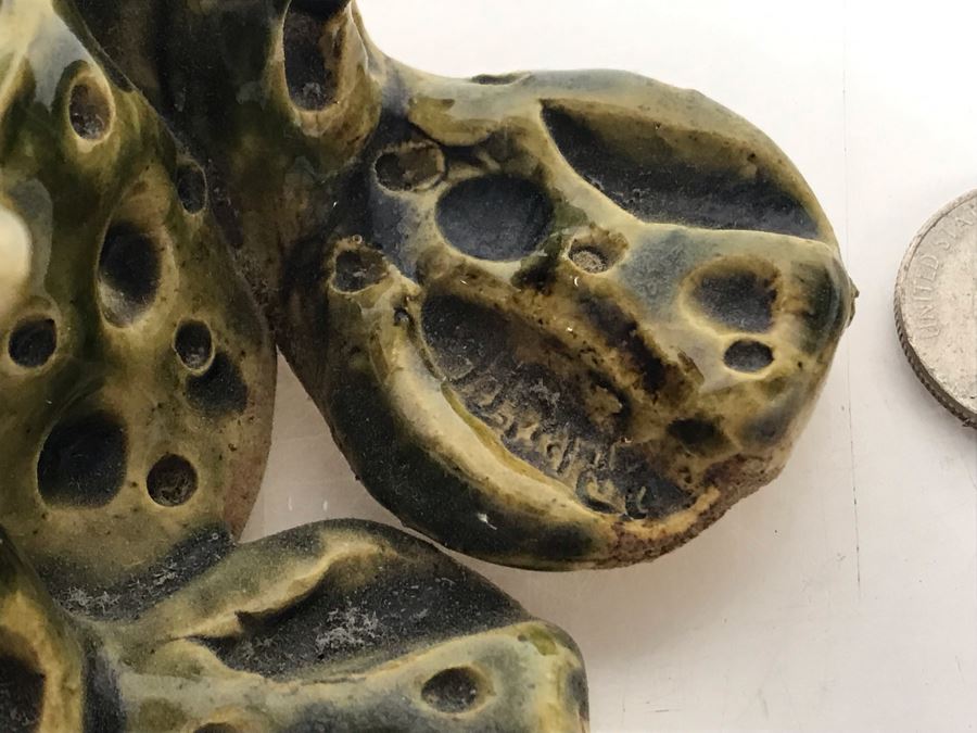 Signed Art Pottery Frog Sculpture 4.5W X 4D X 3H [Photo 7]