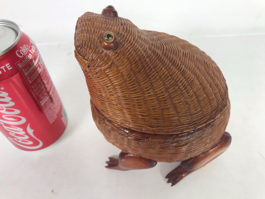 Wicker Figural Frog Box Sculpture From Shanghai Handicrafts Made In The People's Republic Of China 6W X 5D X 5.5H [Photo 2]