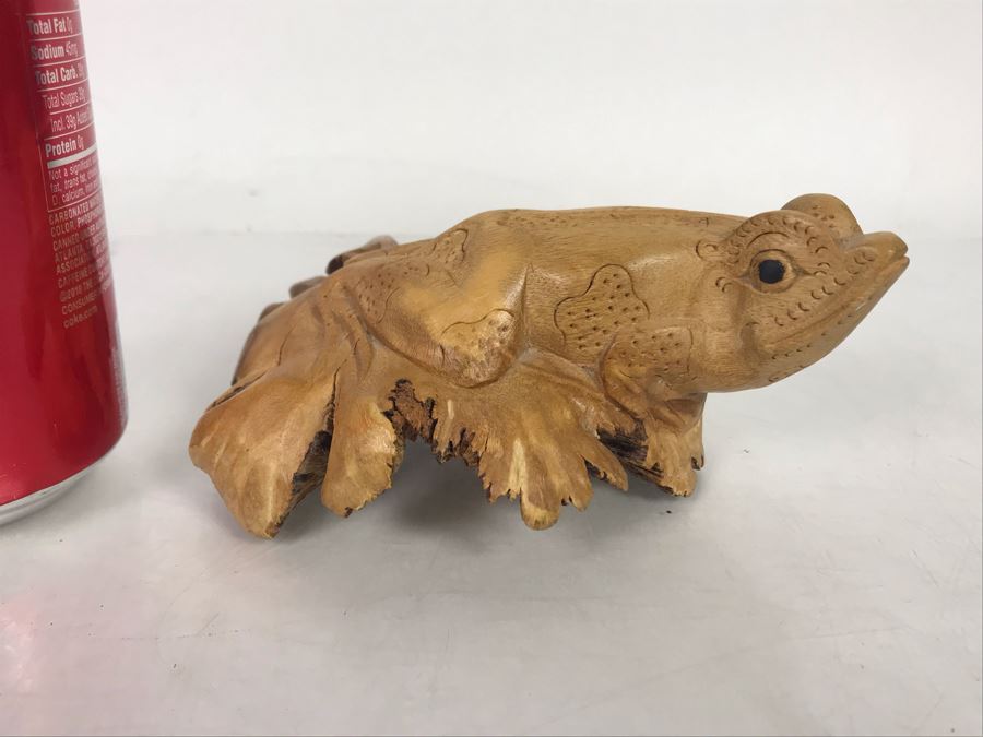 Hand Carved Wooden Frog Sculpture 5.5W X 2H [Photo 2]
