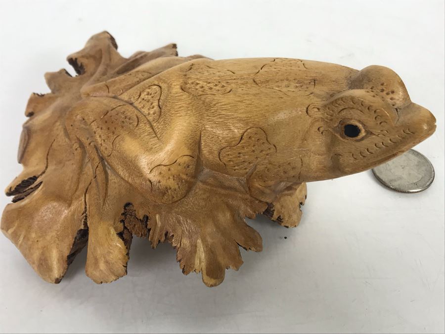 Hand Carved Wooden Frog Sculpture 5.5W X 2H [Photo 4]