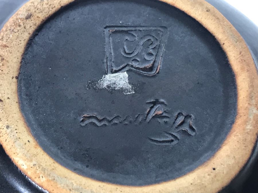 Signed Art Pottery Vase 6H X 5.5W [Photo 11]