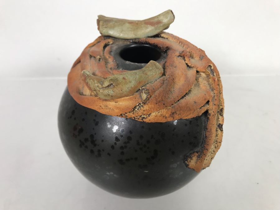 Signed Art Pottery Vase 6H X 5.5W [Photo 5]