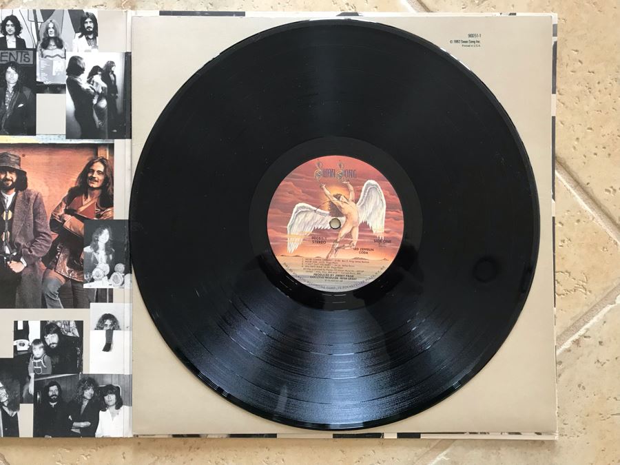 Led Zeppelin Vinyl Record CODA [Photo 9]