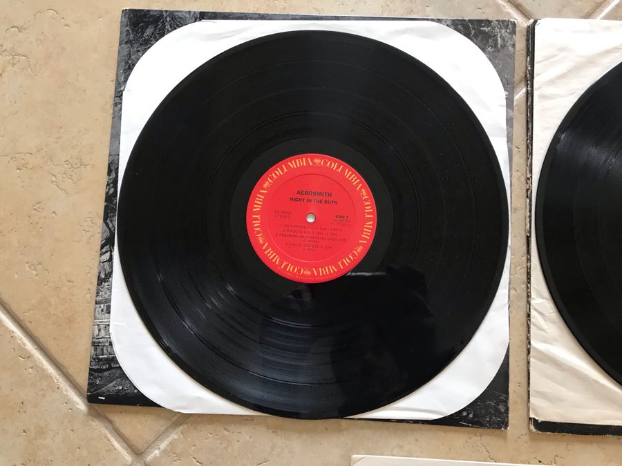 (5) Aerosmith Vinyl Records: Toys In The Attic, Draw The Line, Rock In A Hard Place, Rocks And Night In The Ruts [Photo 23]