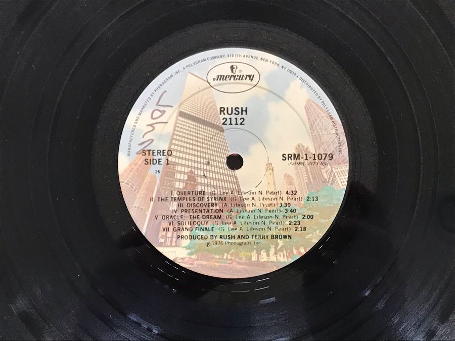 (3) RUSH Vinyl Records: 2112, Signals And A Farewell To Kings [Photo 16]
