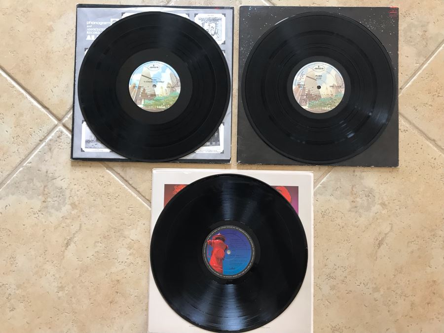 (3) RUSH Vinyl Records: 2112, Signals And A Farewell To Kings [Photo 12]