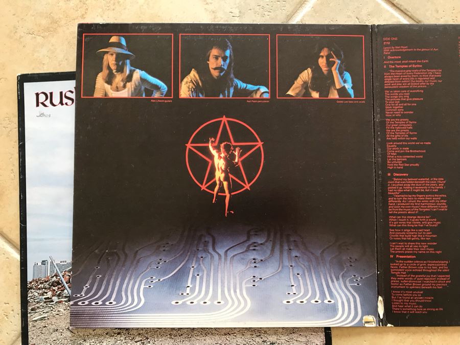 (3) RUSH Vinyl Records: 2112, Signals And A Farewell To Kings [Photo 7]