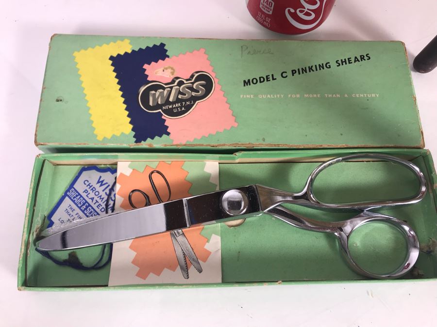 Vintage Mid-Century Footed Sewing Box With Various Sewing Supplies Including Wiss Shears - See Photos [Photo 15]