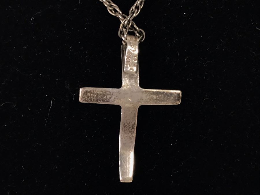 Sterling Silver Cross Pendant With Sterling Silver Chain Necklace 14.3g