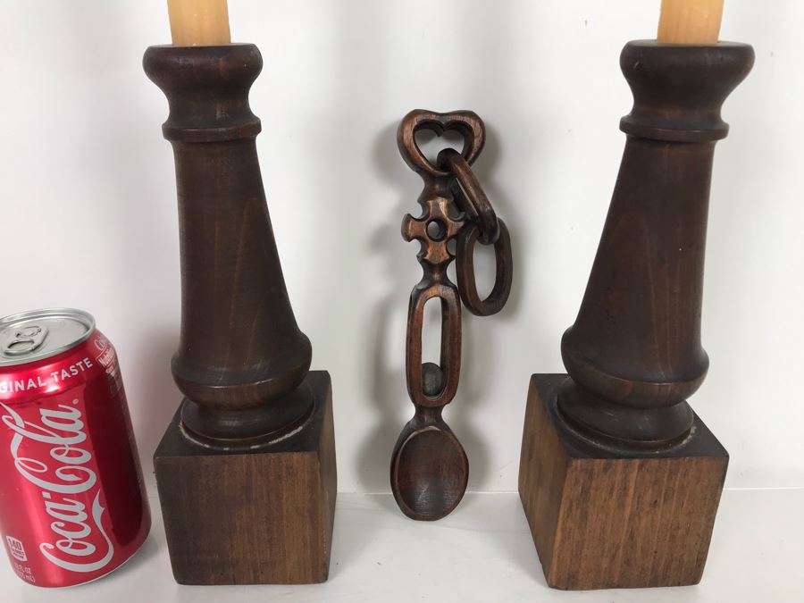 Pair Of Turned Wooden Candle Holders 9.5H And Carved Wooden Objet D'art 9H [Photo 5]