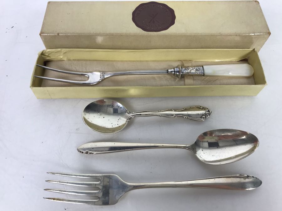 (3) Sterling Silver Flatware Pieces (60g) And Sterling Fork With Mother Of Pearl Handle By The American Silver Co
