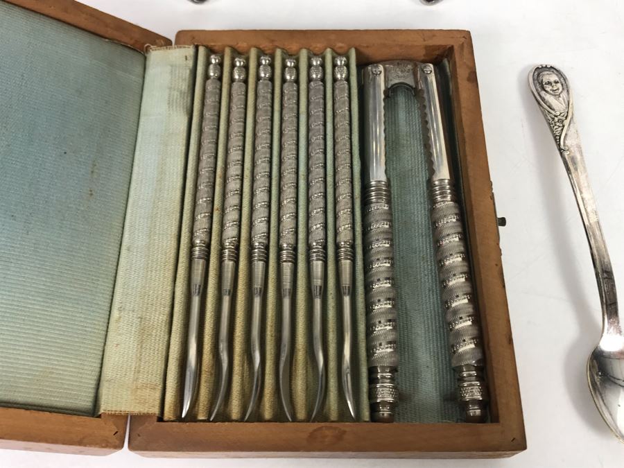 Vintage Wilton Southwest Round Pewter Plate 12R, Vintage Gerber Silverplate Spoon, Metal Easel And Seafood Cracker Set [Photo 3]